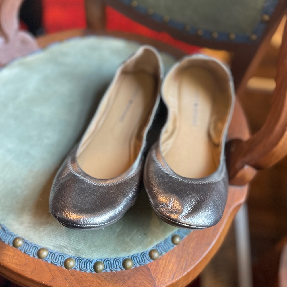 lucky brand foldable silver ballet flat